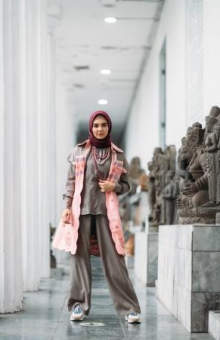 Busana Muslim 