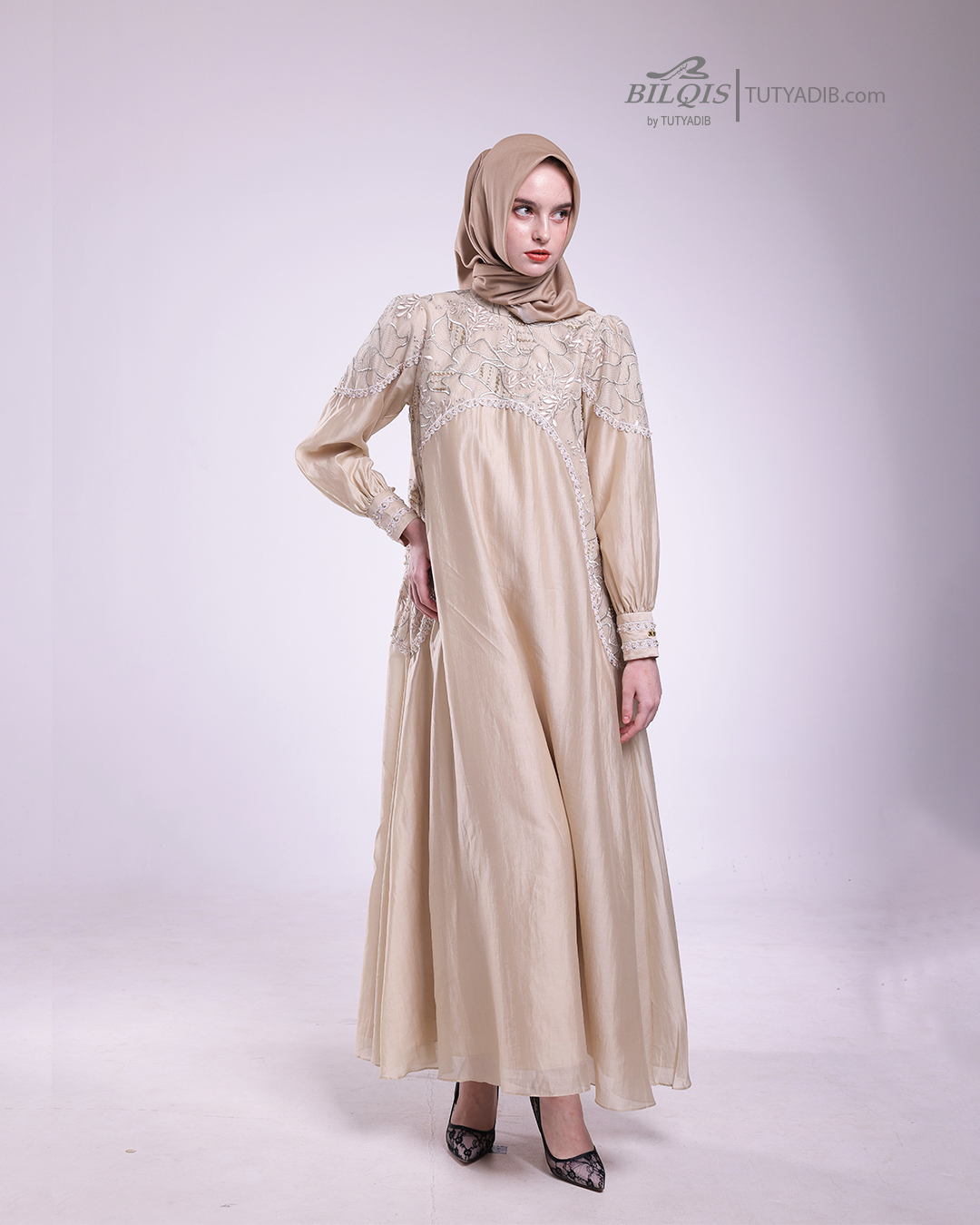 //bilqisbytutyadib.jejualan.com/userfiles/4/8/94548/themes/bilqistutyadib/assets/userfile_block_banner_image3.jpg
